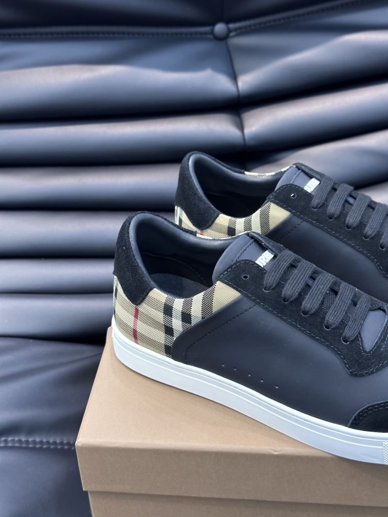 Burberry Low Shoes